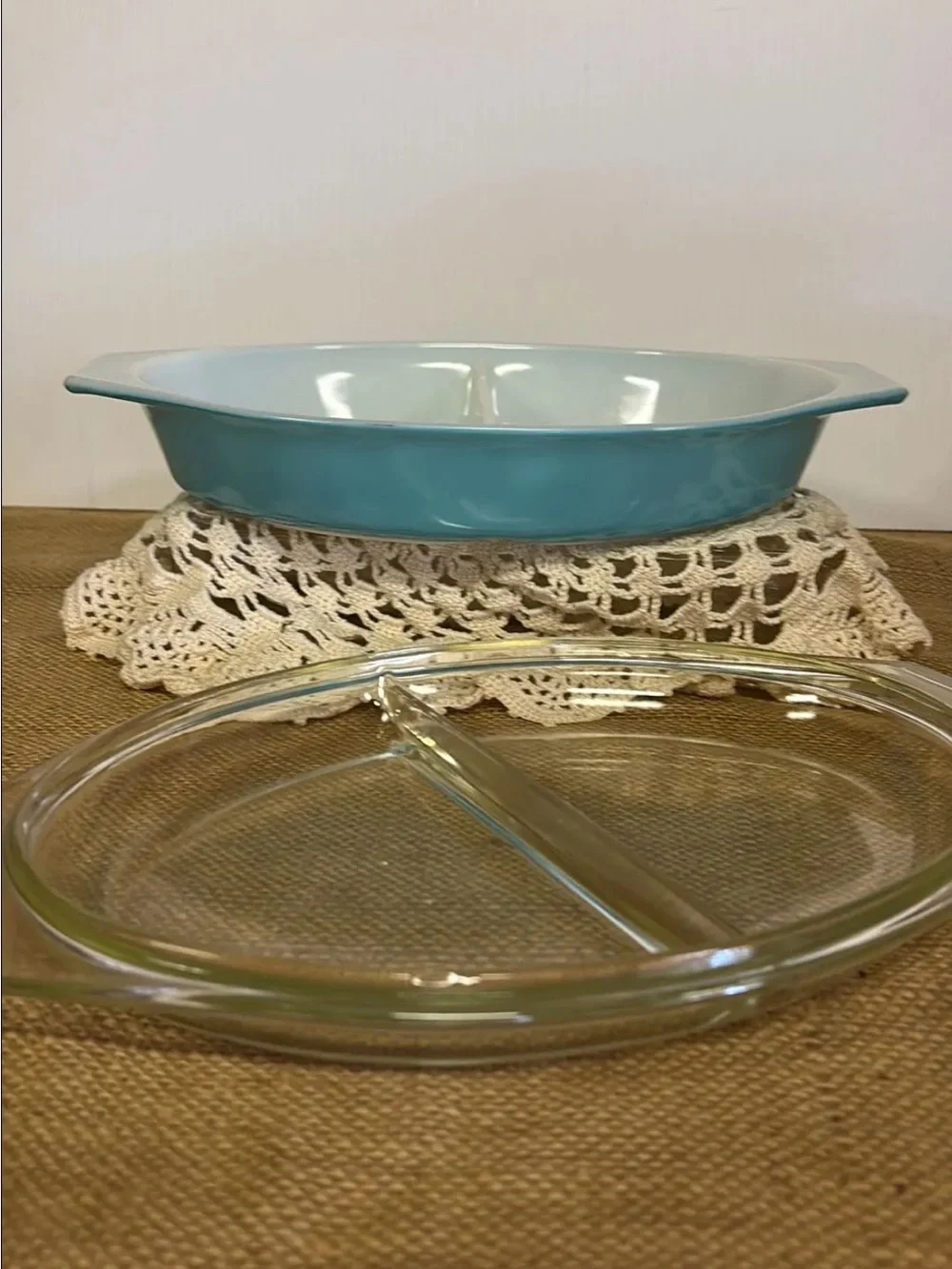 PYREX Vintage Turquoise Oval Divided Casserole Dish with divided clear glass lid